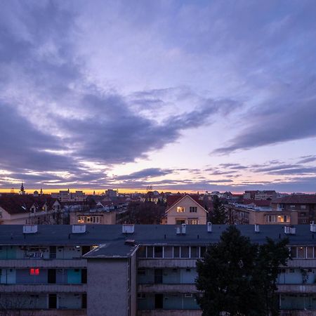 Tei Apartments Oradea Habitación foto